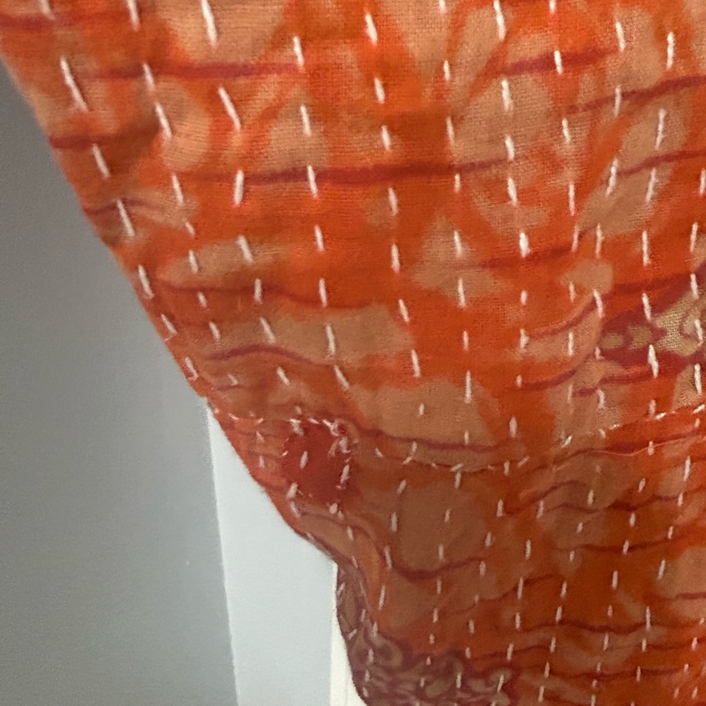 Elegant Orange and Black Midi Dress - Picture 6 of 9